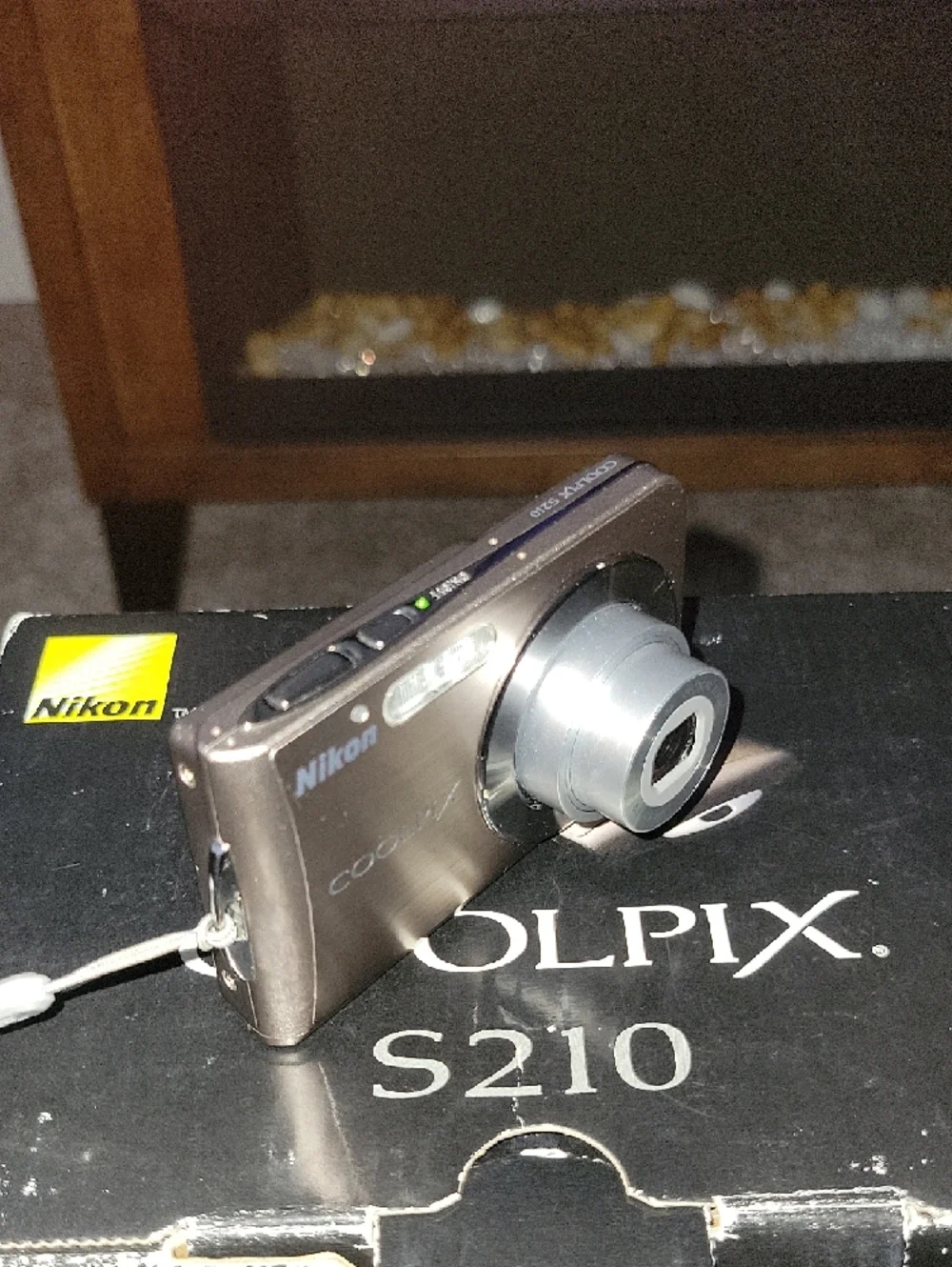 Nikon COOLPIX S210 Compact Digital Camera - Silver